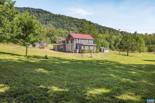 6878 Chap Place Ln, CROZET, VA, 22932-1525 | Card Image