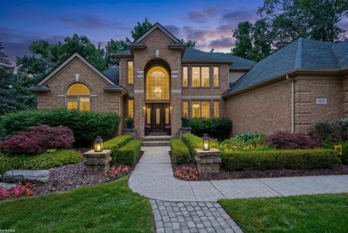4896 Brookside Lane, Washington Township, MI, 48094 | Card Image