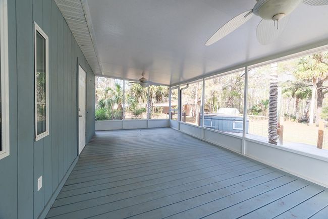 2 Se 814 Th St, House other with 3 bedrooms, 2 bathrooms and null parking in OLD TOWN FL | Image 13