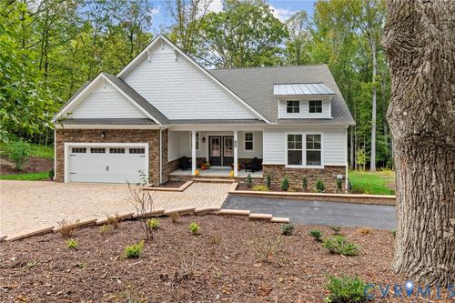 4236 Shirley Rd, Richmond, VA, 23225-1051 | Card Image