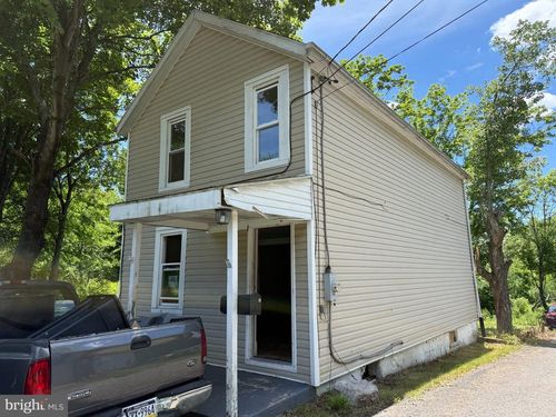 101 Joseph St, TOWER CITY, PA, 17980-2600 | Card Image