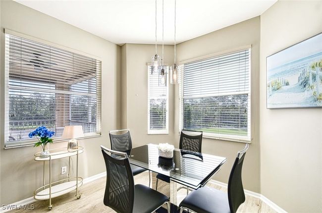 Dining area with great views! | Image 9