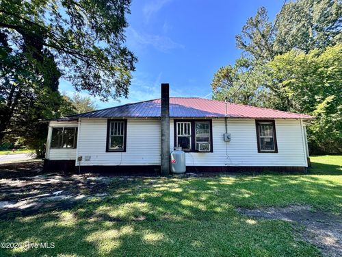 757 Pamlico Street, Belhaven, NC, 27810 | Card Image