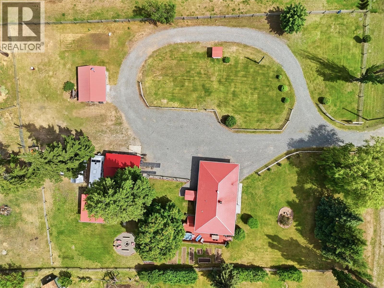 Residential in Barriere 2