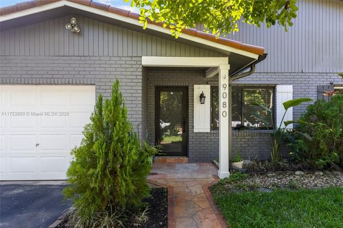 9080 Nw 23rd St, Coral Springs, FL, 33065-5101 | Card Image
