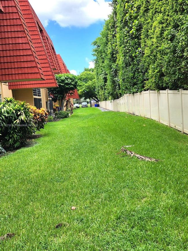 APT-312 - 22615 Sw 66 Th Ave, Condo with 2 bedrooms, 2 bathrooms and null parking in Boca Raton FL | Image 25
