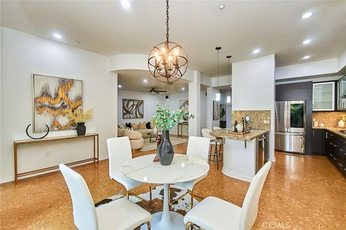 313-21 Gramercy, Irvine, CA, 92612-0008 | Card Image
