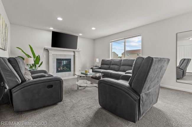 11_9019_Elbert_Dr11_mls.jpg | Image 10