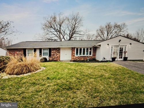 2703 Pinewood Dr, WALDORF, MD, 20601-3010 | Card Image