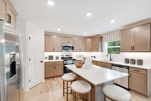 1687 Langston Cir Ne, Saint Michael, MN, 55376 | Card Image