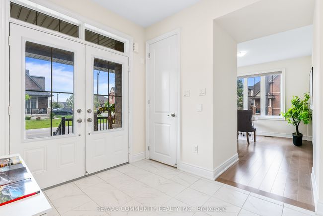 10 Hornchurch St, House other with 6 bedrooms, 5 bathrooms and 2 parking in Whitby ON | Image 7
