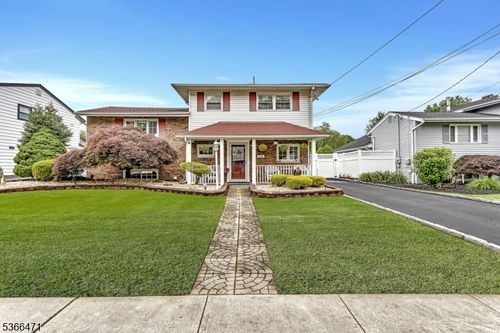 108 Brentwood Rd, Raritan, NJ, 08869-1613 | Card Image