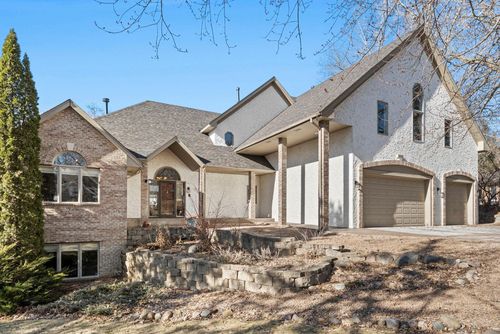 11715 177th St W, Lakeville, MN, 55044-5203 | Card Image