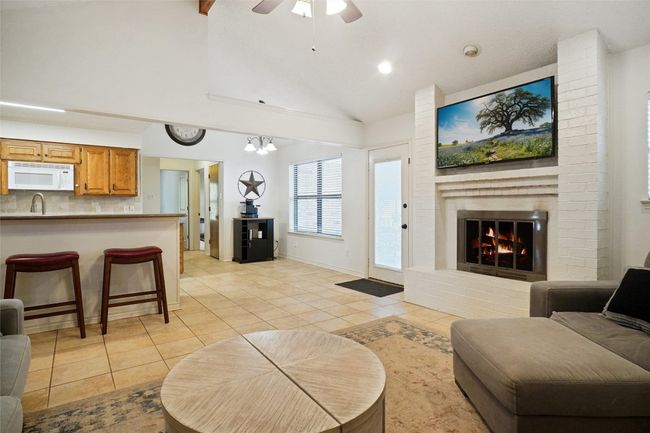 1000 Forest Trail Ct, House other with 4 bedrooms, 3 bathrooms and null parking in Euless TX | Image 5