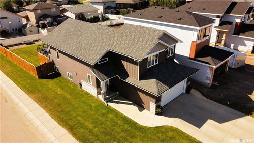 626 Kinloch Crescent, Saskatoon, SK, S7M5X2 | Card Image