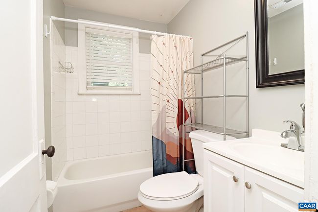212 Shamrock Rd, House other with 3 bedrooms, 2 bathrooms and null parking in CHARLOTTESVILLE VA | Image 9