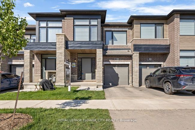1553 Rose Way, Home with 3 bedrooms, 3 bathrooms and 2 parking in Milton ON | Image 1
