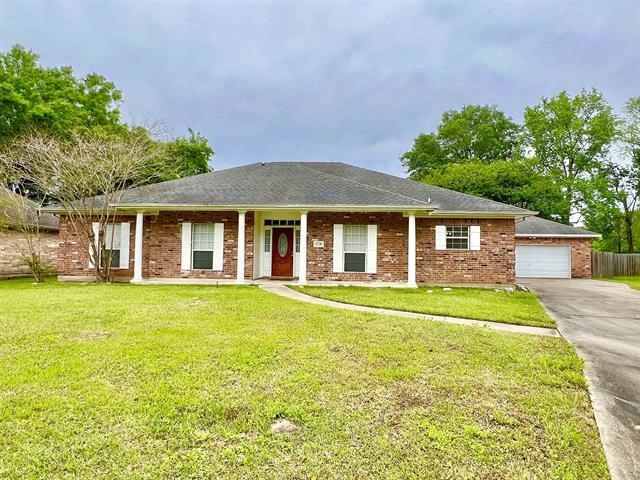 Koawood Ln, Beaumont, TX 77713
