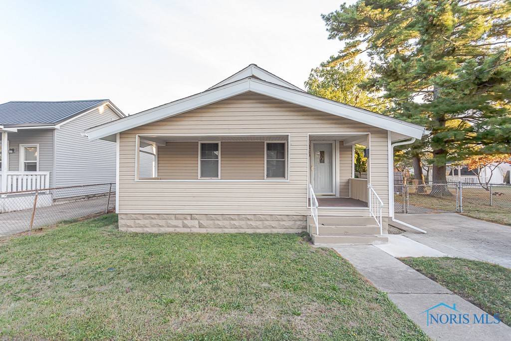 137th St, Toledo, OH 43611