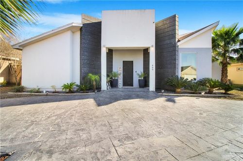 800 New Orleans Cir, Pharr, TX, 78577-7286 | Card Image