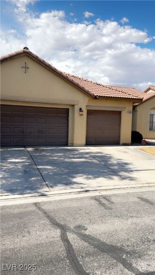 5004 Wayfaring Tree Ave, Las Vegas, NV, 89131-2763 | Card Image