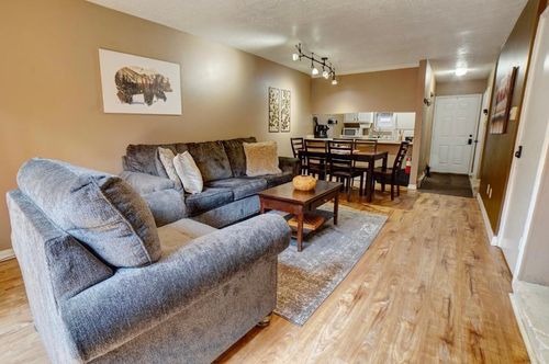 c3-19 Jackson Hole Rd, Angel Fire, NM, 87710-8040 | Card Image