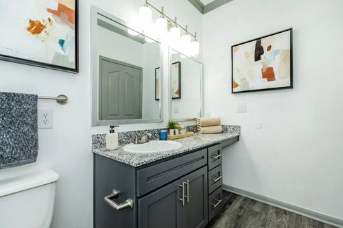 apt-1423-9914 W Military Dr, San Antonio, TX, 78251-1880 | Card Image