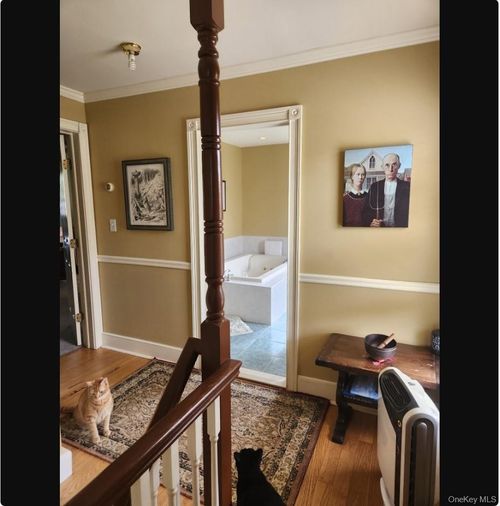 155 Smith Ave, Islip, NY, 11751-4318 | Card Image