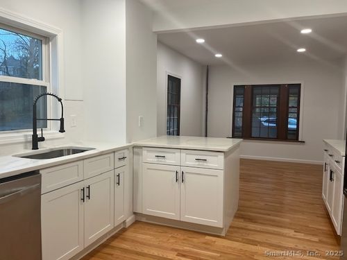 146 Johnson St, Naugatuck, CT, 06770-4215 | Card Image