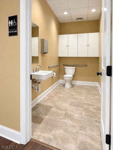 Residential Lease in Hillsborough Twp. 5