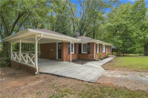 3944 Creel Dr, Lithia Springs, GA, 30122-1253 | Card Image