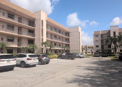 108-10207 Sunrise Lakes Boulevard, Sunrise, FL, 33322 | Card Image