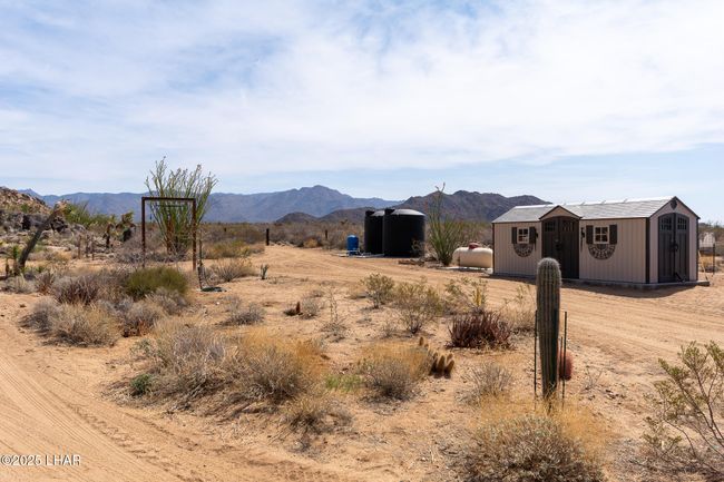 15721 S Roy Rogers Rd, House other with 1 bedrooms, 1 bathrooms and null parking in Yucca AZ | Image 24