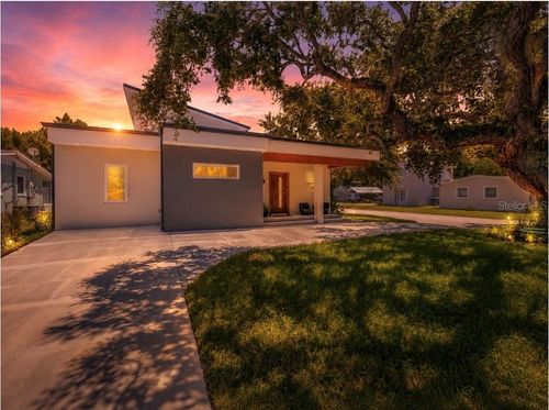 3211 Saxon Dr, NEW SMYRNA BEACH, FL, 32169-3551 | Card Image