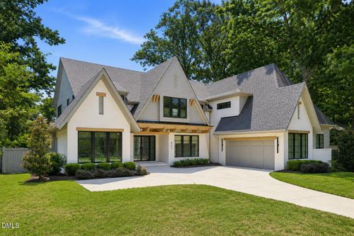 822 Pebblebrook Dr, Raleigh, NC, 27609-5371 | Card Image