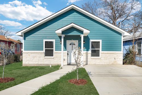 4423 Buena Vista St, San Antonio, TX, 78237-2128 | Card Image
