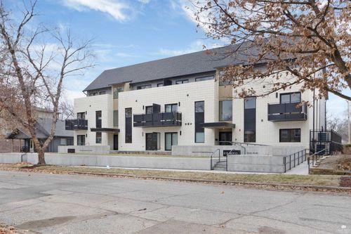 unit-104-815 Moro St, Manhattan, KS, 66502-5760 | Card Image