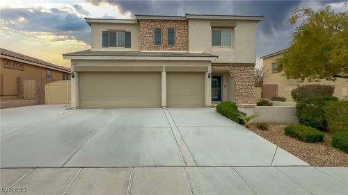 780 Flowing Meadow Dr, Henderson, NV, 89014-2666 | Card Image