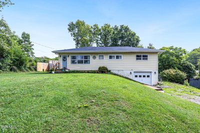 20301 Wood Howell Road, House other with 3 bedrooms, 2 bathrooms and null parking in Bristol VA | Image 2