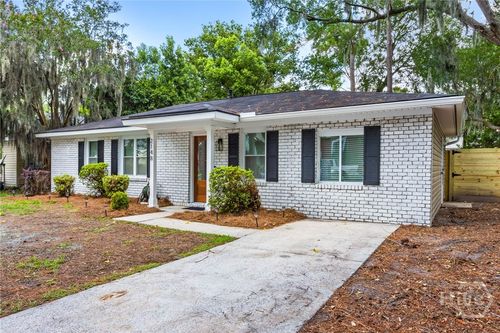 2148 Tennessee Ave, Savannah, GA, 31404-3162 | Card Image