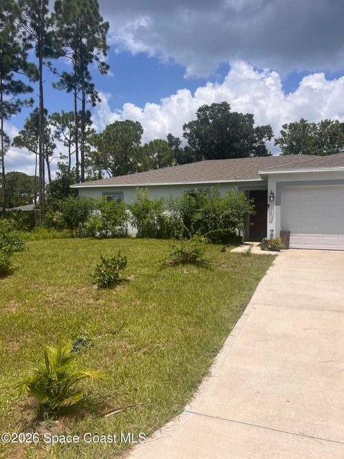 567 Poplar St Se, Palm Bay, FL, 32909-8302 | Card Image
