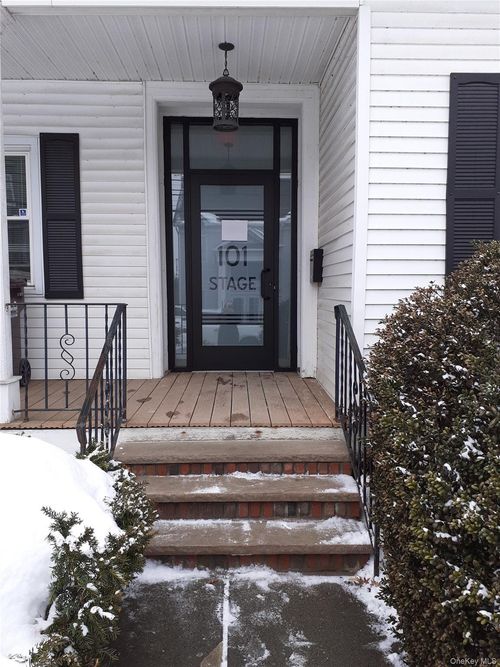 101 Stage Rd, Monroe, NY, 10950-3512 | Card Image