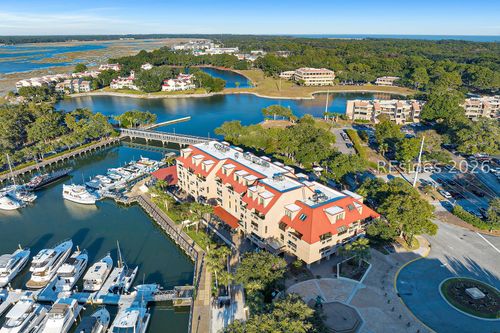 7101-17 Harbourside Ln, Hilton Head Island, SC, 29928-3580 | Card Image