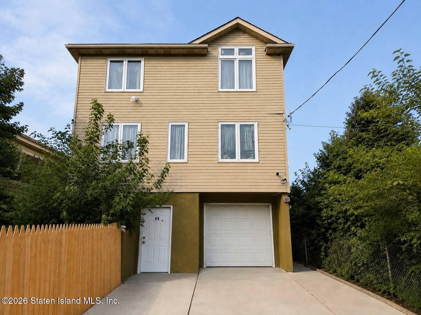 Residential in Staten Island 2