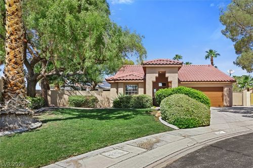 5011 Rio Colorado Cir, North Las Vegas, NV, 89031-2822 | Card Image