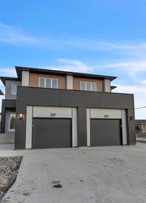 337 Numeracy Lane, Winnipeg, MB, R2P | Card Image