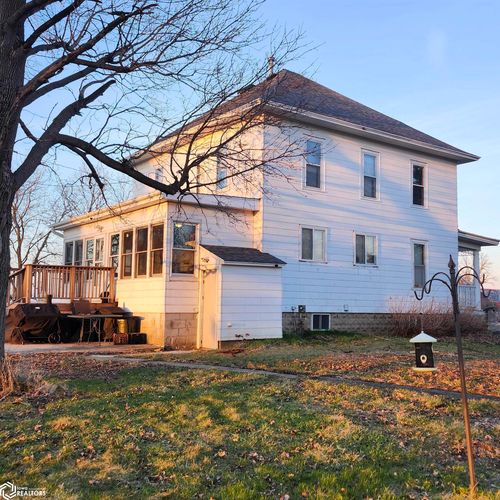 1574 Lincoln Ave, Humboldt, IA, 50548-8709 | Card Image