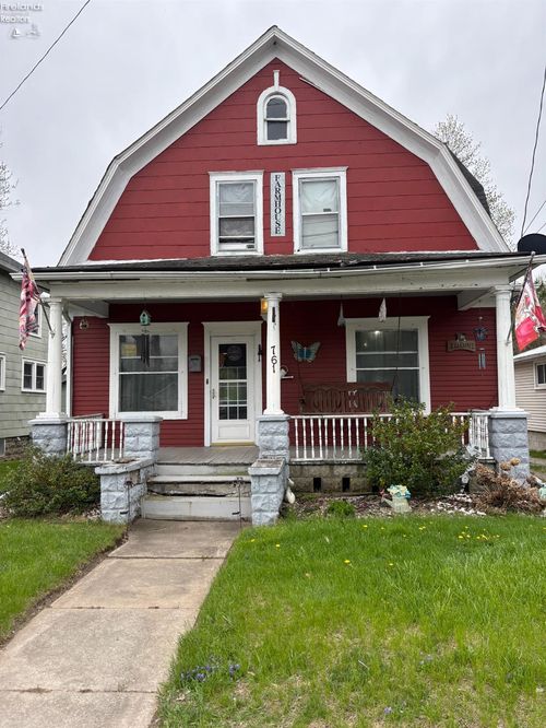 761 W Main St, Bellevue, OH, 44811-9415 | Card Image