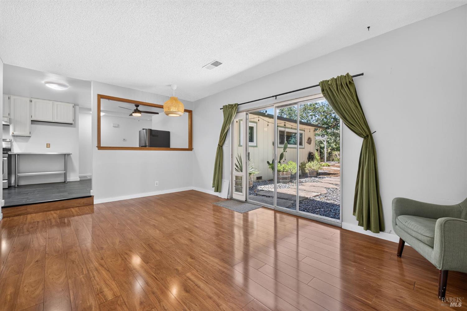 Residential in Cloverdale 4