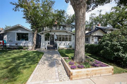 3408 Victoria Ave, Regina, SK, S4T1L8 | Card Image